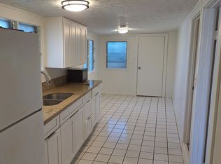 1322 Olino St #C, Honolulu, HI 96818