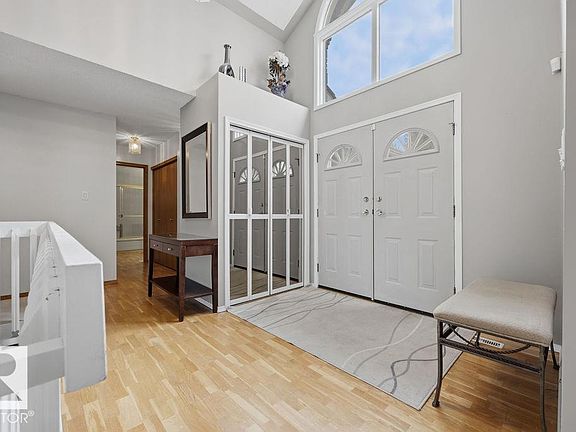 3rd image of 38 W Point Wynd NW