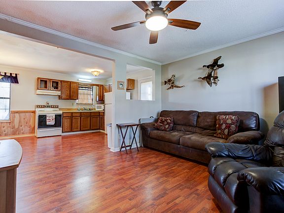3rd image of 5916 W Pine Ln