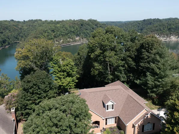 512 Water Cliff Dr, Somerset, KY 42503