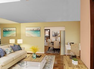 46-06 Glenwood St, Little Neck, NY 11362