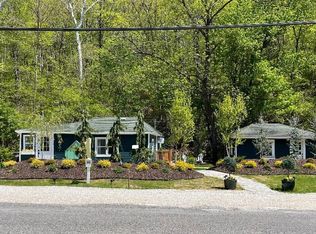 108 Mill St, Elsah, IL 62028