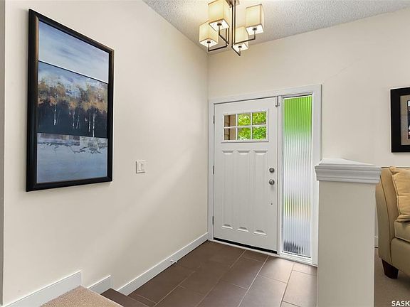 4th image of 114 Plainsview Dr