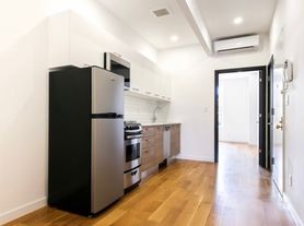 1156 Myrtle Ave, Brooklyn, NY