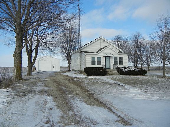 3rd image of 1549 E Us Highway 34