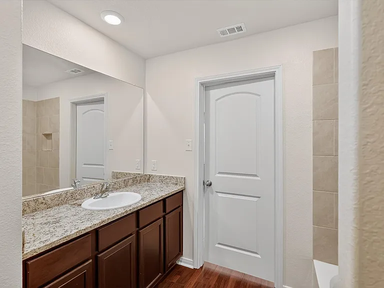 3819 Leighton Hbr — Photo 14