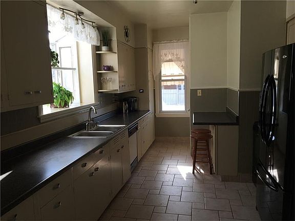 4th image of 503 High St