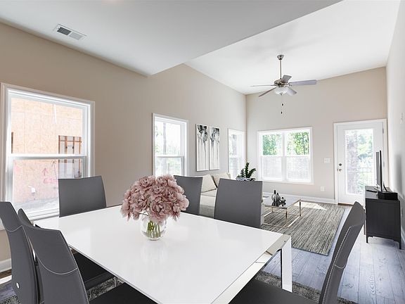 3rd image of 336 Banbury Dr Lot 13