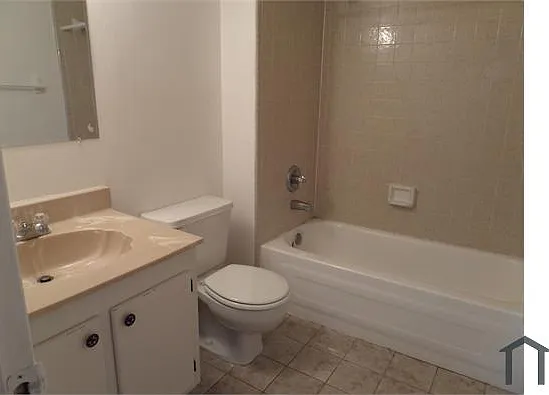 7820 Colony Cir S #105 — Photo 5