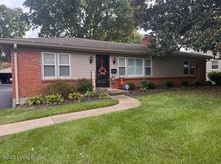 4420 Dannywood Rd, Saint Regis Park, KY 40220