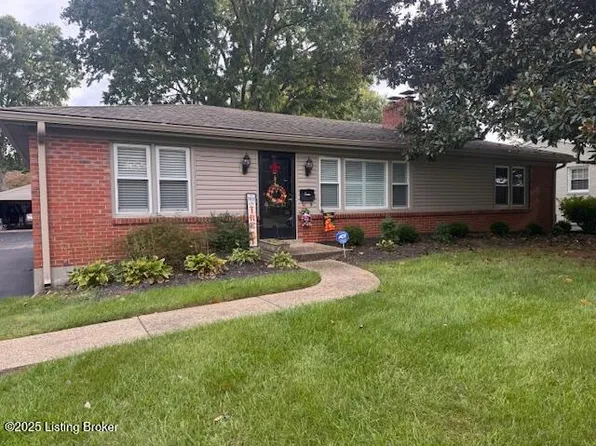 4420 Dannywood Rd, Saint Regis Park, KY 40220