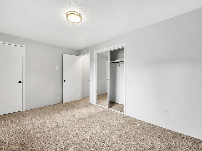 Terra Tempo Condominiums — Photo 34