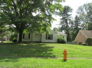 2215 Volney Rd, Youngstown, OH