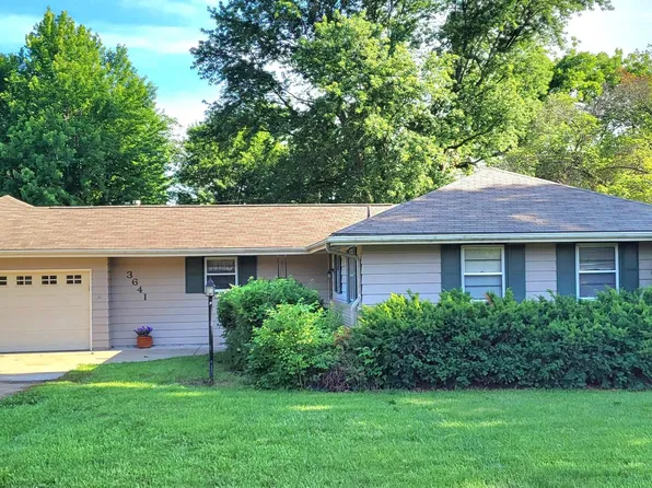 3641 SE Howard Dr, Topeka, KS 66605