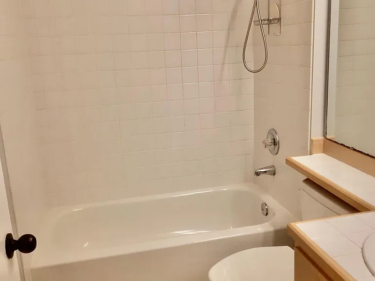 5400 Harbour Pointe Blvd #C204 — Photo 16