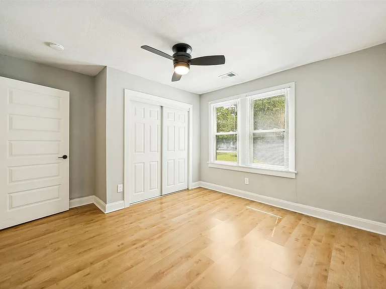 2804 Breeze Ter — Photo 19