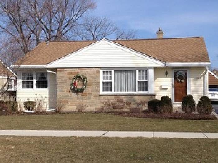 1st image of 1383 Earl Ave