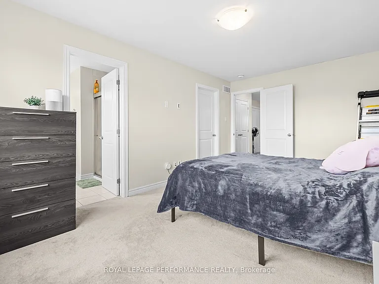 709 Namur St — Photo 17