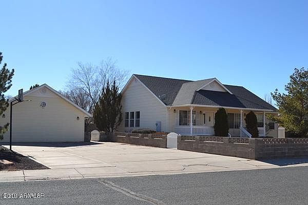 1st image of 1415 Grama Dr