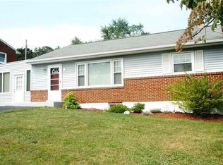 1392 Ford Ave, Harrisburg, PA 17109