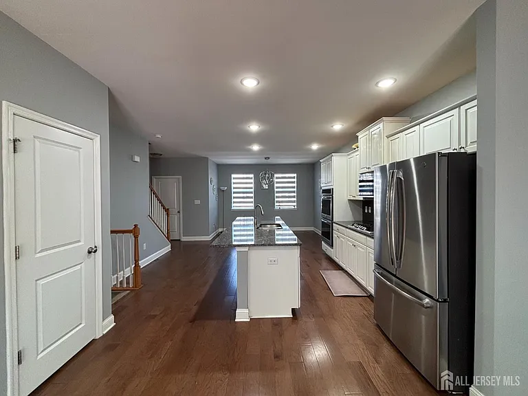 1302 Hights Farm Rd N — Photo 10