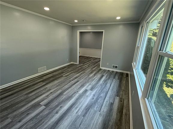 5th image of 4144 Wellington Hills Dr