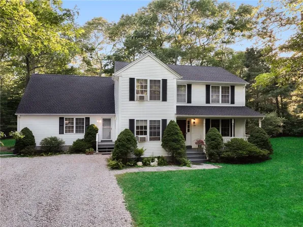 154 Black Pond Rd, Charlestown, RI 02813