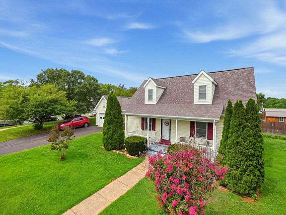 3rd image of 11747 Battle Ridge Dr