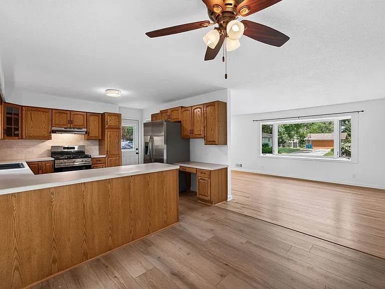 2036 Coral Ln — Photo 13
