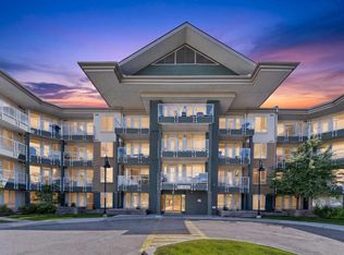 3111 N 34th Ave NW #309, Calgary, AB T2L 0Y2