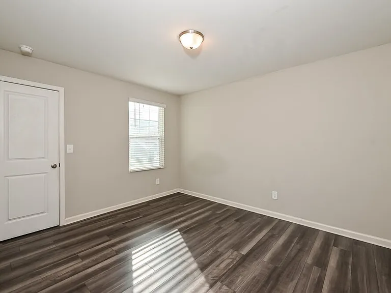 941 Feldman Chase — Photo 12
