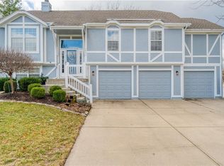 1703 N Sunset St, Olathe, KS 66061