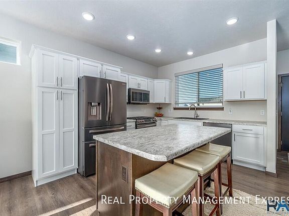 3rd image of 5316 S Eastwind Ave