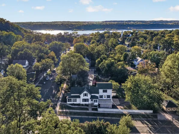 627 Locust St, Hudson, WI 54016