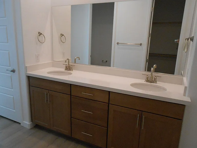 1025 Copper Robin St — Photo 13