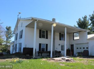 1186 Clay Hill Rd, Chambersburg, PA 17202