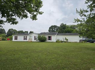 13398 Vistula Dr, Bristol, IN 46507
