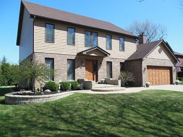 1st image of 2063 N Chestnut Ave