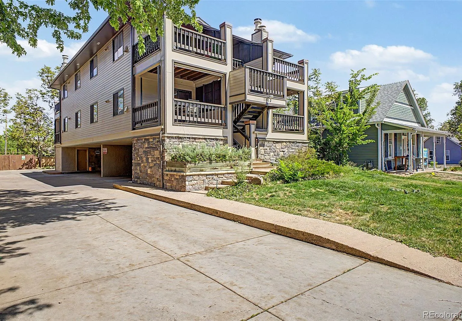 1 bed, 1.0 bath, 445 sqft, $1,995 — Photo 1
