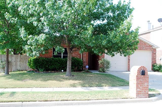 1st image of 849 Lariat Dr