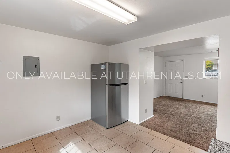 2 bed, 1.0 bath, 800 sqft, $1,200 — Photo 4