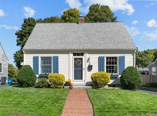 10 Adams St, Newburyport, MA 01950