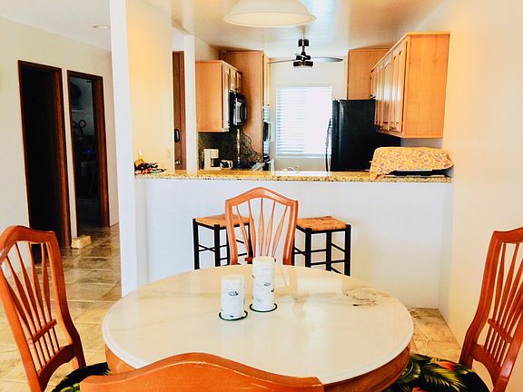 Lower level: kitchen, dining, 1/2 bath