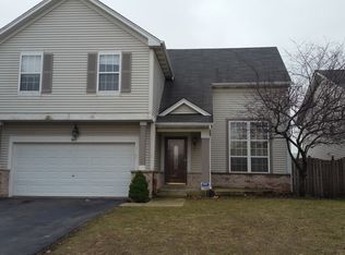 60 Kenilworth Ave, Romeoville, IL 60446