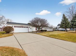 4085 Two Mile Rd, Bay City, MI 48706