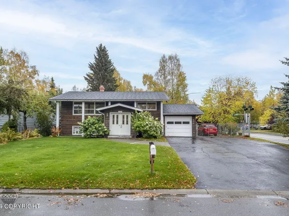 638 W 75th Ave, Anchorage, AK 99518