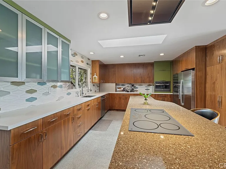 203 Calle Cortez — Photo 15