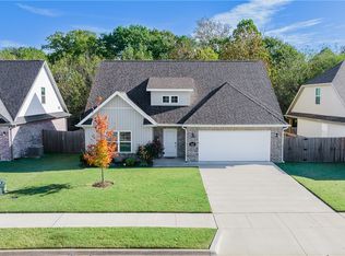 4407 SW Bison St, Bentonville, AR 72713