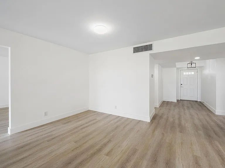 10459 SE Terrapin Pl — Photo 5