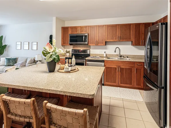 95-060 Waikalani Dr #A-303, Mililani, HI 96789